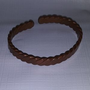 Copper bracelet 8 inches a round